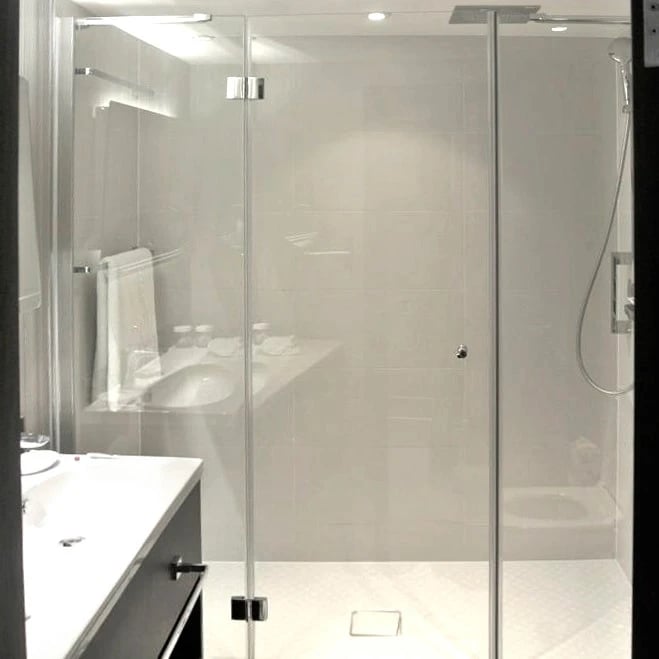 hilton heathrow article