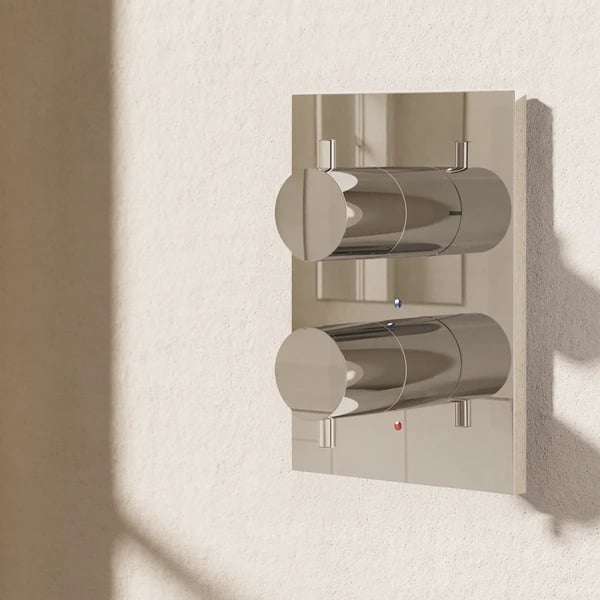 Crossbox MPRO 1 Outlet Shower Valve